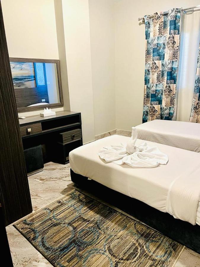 Dolphin Hotel 紅海 エクステリア 写真